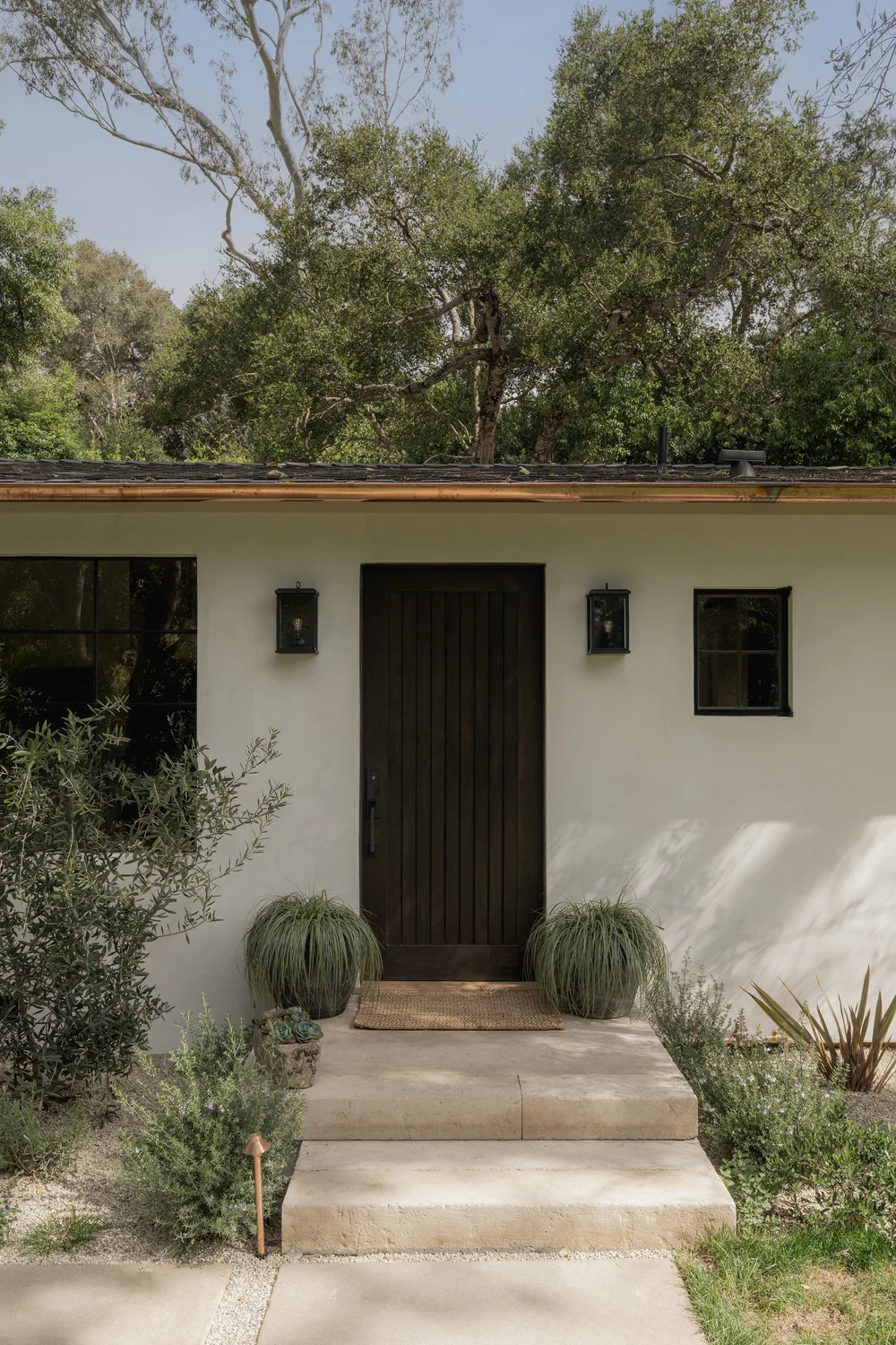 159 Loureyro Road — photo 9