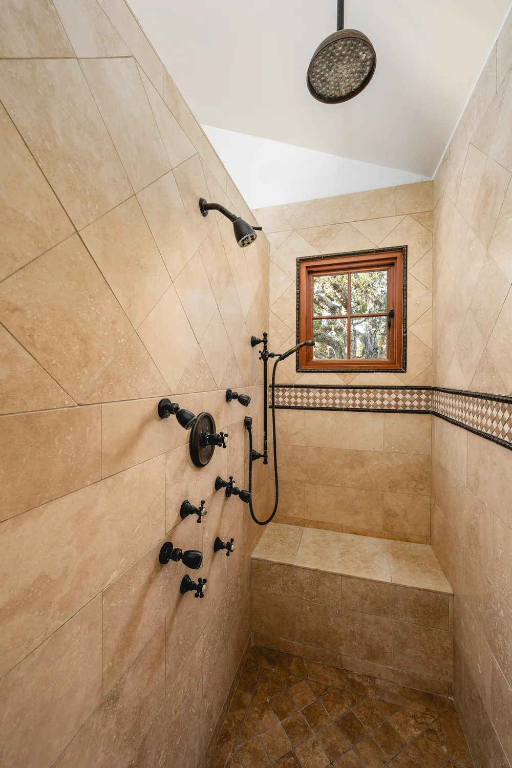 2480 Foothill Road — photo 47