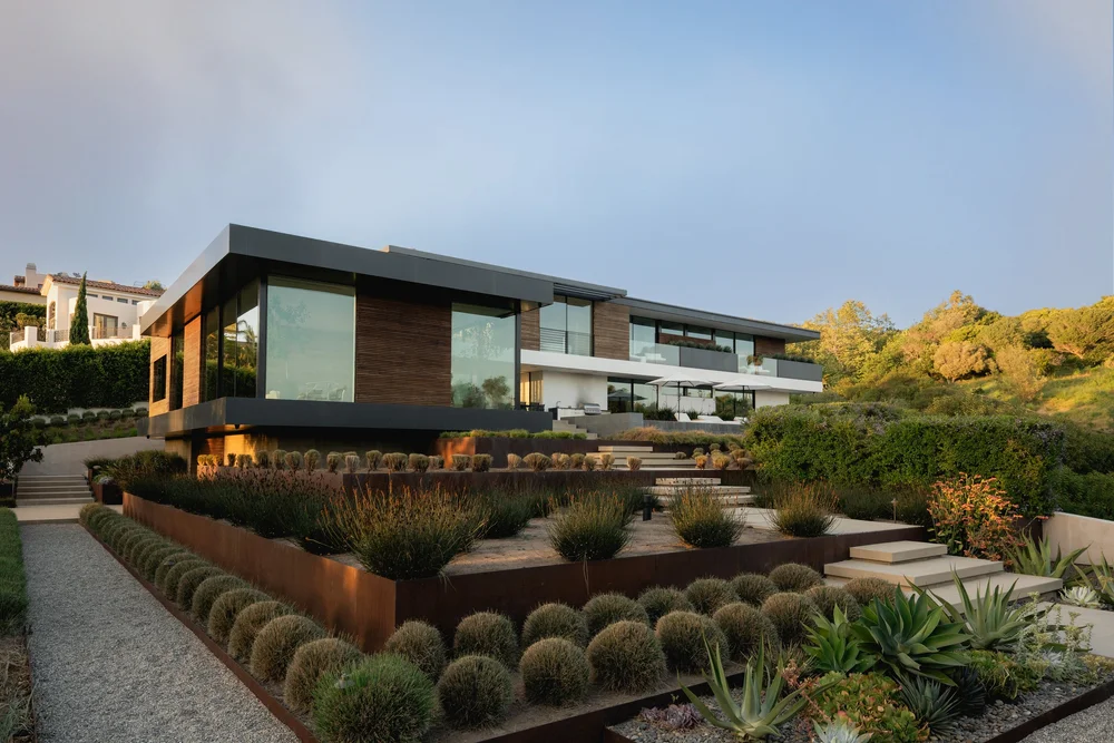 6398 Sea Star Drive — photo 3