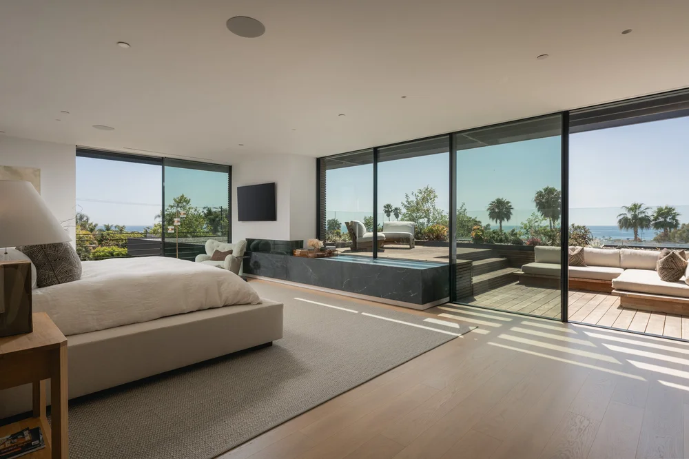 6398 Sea Star Drive — photo 34